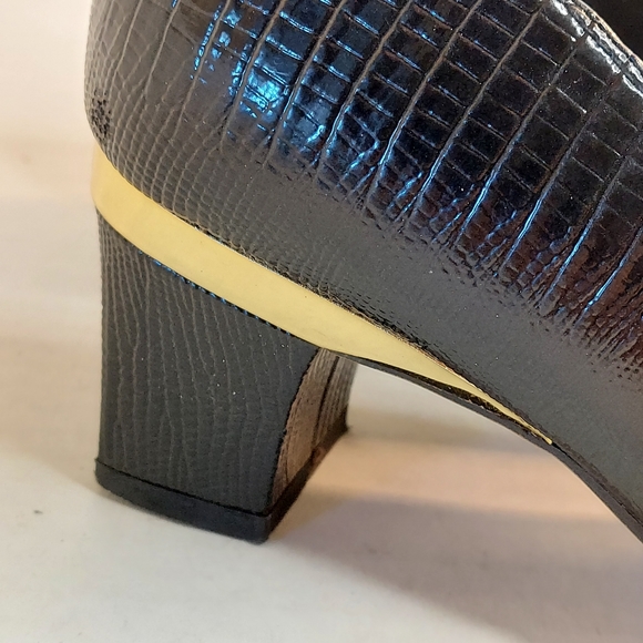 J. Renee Beam Black Lizard Heels - Picture 9 of 15